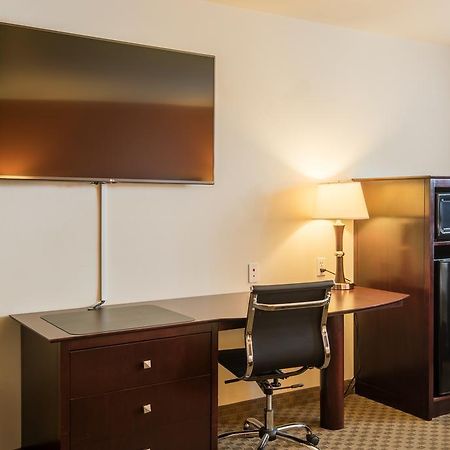 Red Lion Inn & Suites Eugene Exteriör bild
